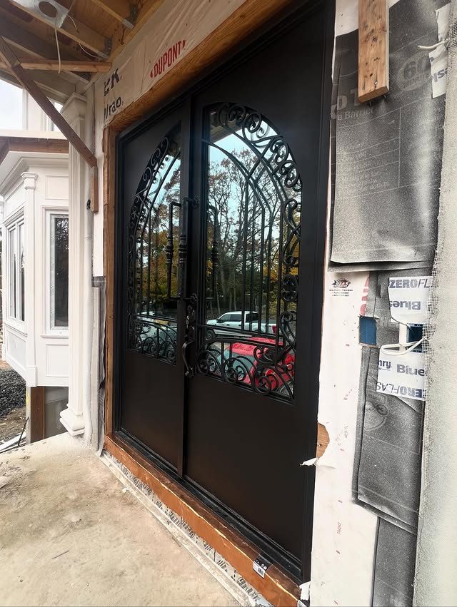 Iron entry door by Ballabani